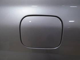 177.to1a02 Prius 2002 Fuel Filler Door 1421444
