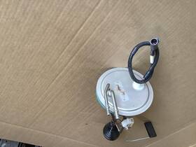 637.fd8m05 F250sd 2005 Fuel Tank Send Unit