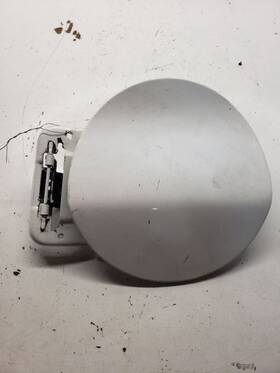 177.ac1m14 Acura Tl 2014 Fuel Filler Door 1206571