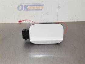 177.au1318 Audi 18 2018 Sq5 Fuel Filler Door White 177.au1318 Audi 18 2018 Sq5 Fuel Filler Door White