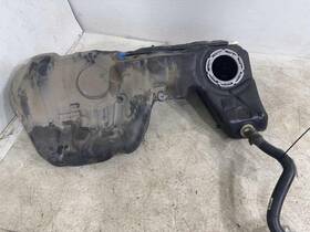 16117244031 Bavarian Motor Works Bmw 2014 - 2018 328d F30 Fuel Gas Tank Reservoir With Filler Neck Oem