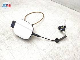 3w5809857 Bentley 2006-12 Continental Flying Spur Rear Fuel Door Cap Lid Flap Trim 3w2 4dr