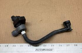 Bmw 13907618647 Fuel Tank Breather Vent Valve X3 Z4 3.0i N52 E83 E85 New