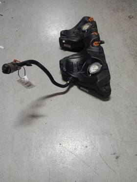 197-50149 Bmw Fuel Tank Fits 535 Xi 2006 - 2010 Oem