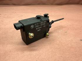 67116987627 Bmw E36 328i M3 325i Rear Gas Full Filler Flap Door Lock Actuator Oem 139k Miles