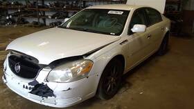 177.gm4j06 Buick Lucerne 2006 Fuel Filler Door 832876