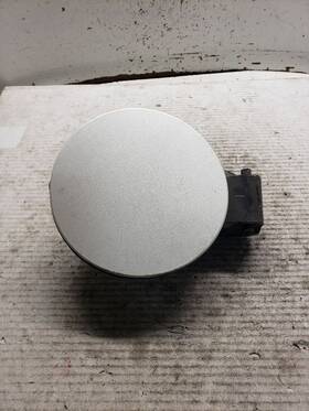 177.gm4l11 Buick Lacrosse 2011 Fuel Filler Door 1341399