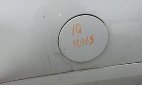 177.gm6j18 Cadillac Escalaesv 2018 Fuel Filler Door 785885