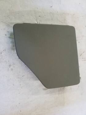 177.gm6x05 Cadillac Fuel Door Lid Gas Tank Cover Flap Fits 04 05 06 07 08 09 Xlr