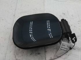 177.gm1d22 Chevrolet Traverse 2022 Fuel Filler Door 587147