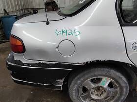 Chevrolet 177.gm1h04 Malibuold 2004 Fuel Filler Door 1721445