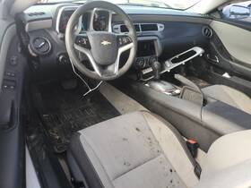 177.gm1k13 Chevrolet Camaro 2013 Fuel Filler Door 1751902
