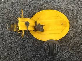 177.gm1z00 Chevrolet Corvette 2000 Fuel Filler Door 477663