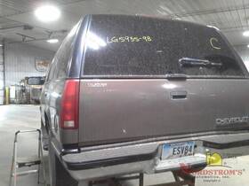 177.gm8298 Chevrolet Gas Fuel Filler Door Lid Cover 1998 Tahoe Brown