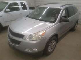 179.gm1d11 Chevrolet Traverse 2011 Fuel Filler Neck
