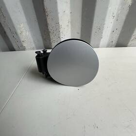 22911933 Chevrolet 2014-2019 Chevy Corvette Rear Fuel Tank Filler Door Lid With Pocket And Actuator Oem