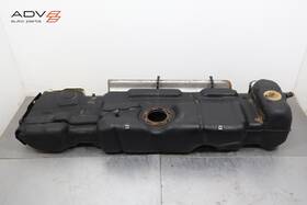 23242543 Chevrolet 2015-2020 Suburban Fuel Gas Tank Reservoir With Heat Shield Oem