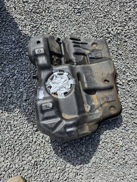 25800687 Chevrolet 2006 Impala Ss Fuel Tank