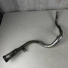 85165565 Chevrolet 2018-2024 Camaro 2.0l Fuel Gas Tank Filler Neck Pipe Tube Oem