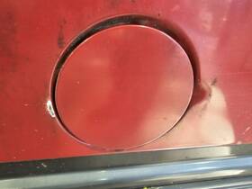 177.gm8591 Chevrolet Truck Tchev1500 1991 Fuel Filler Door 600193