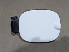 177.gm8m23 Chevrolet Truck Silvrdo15 2023 Fuel Filler Door