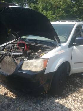 177.ch1410 Chrysler Town Coun 2010 Fuel Filler Door 1672215