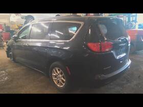 177.ch1720 Chrysler Voyager 2020 Fuel Filler Door 6417829