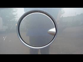 177.ch1e07 Chrysler Pacifica 2007 Fuel Filler Door 1029839