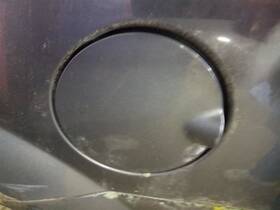 177.ch1j04 Chrysler Sebring 2004 Fuel Filler Door 634233