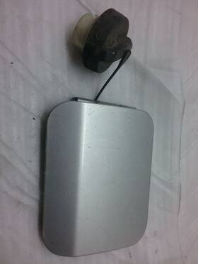 177.ch1u08 Chrysler Fuel Gas Filler Door Silver 2008 S-59rm