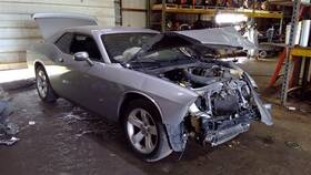179.ch2s14 Dodge Challenge 2014 Fuel Filler Neck 3.6l