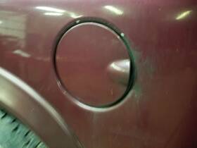 177.ch8202 Dodge Truck Durango 2002 Fuel Filler Door 552355