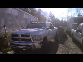 177.ch8n16 Dodge Truck Ram2500 2016 Fuel Filler Door 1518633