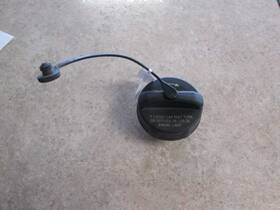 178.ch8b06 Dodge Truck Gas Fuel Cap Fits 06 Dakota