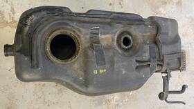 8982126 Dynoplas As Fuel Tank. Saab 900. 1990-1993