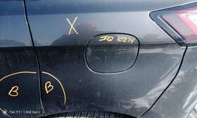 177.fd1416 Ford Edge 2016 Fuel Filler Door 789929