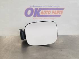 177.fd8g25 Ford 25 2025 Explorer Interceptor Fuel Filler Door White 177.fd8g25 Ford 25 2025 Explorer Interceptor Fuel Filler Door White