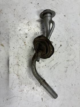 179.fd1g98 Ford 1996-1998 Oem Mustang V6 Fuel Filler Neck