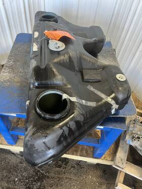 3w4z9002ab Ford 03-05 Thunderbird Fuel Gas Tank 18 Gallon 3w4z9002ab Ford 03-05 Thunderbird Fuel Gas Tank 18 Gallon