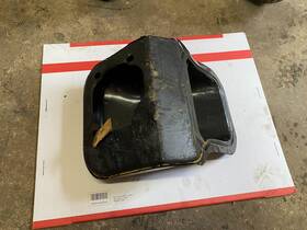 E0uz-1127936-a Ford 1980 1981 Econoline Van Nos Gas Fuel Filler Neck Shield Mount Bracket 80