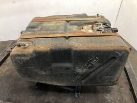 F81a-9k007-te Ford F550 Super Duty Fuel Tank 40 Gallon - Used P/n F81a9k007te