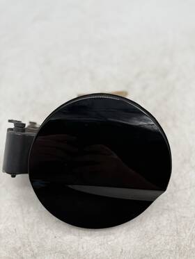 Fr3z63405a26aa Ford 2015-2023 Mustang Gt S550 Fuel Fill Door Gas Flap Tank Filler Cap Black Oem
