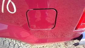 177.fd8389 Ford Truck Bronco Ii 1989 Fuel Filler Door 346581