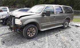 177.fd8s05 Ford Truck Excursion 2005 Fuel Filler Door 467727