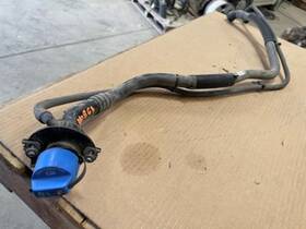 179.fd8n14 Ford Truck Used 2014 F350 Def Fuel Filler Neck Blue Cap Shipped Dually Pickup