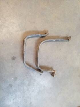 197-02161 Ford Truck 5.4l 29 Gallon Fuel Tank Straps Fits 05 06 07 F250 F350
