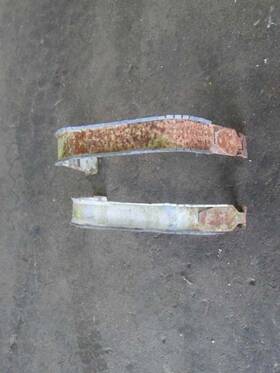 197.fd8m01 Ford Truck Pair Gas Fuel Tank Straps Fits 01 F250 F350 Pickup 336895