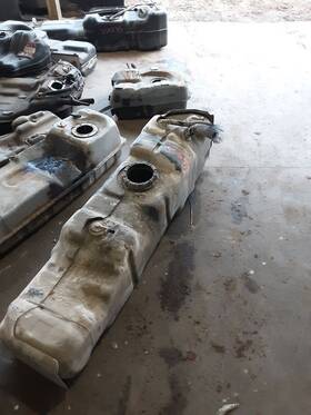 F81z9002va Ford Truck Local Pickup Only Fuel Tank Front Midship 142 Inch Wb Fits 99-00 F250sd Picku
