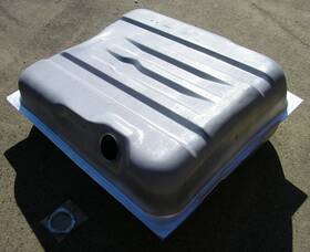 Acd04-55210 Gearhead Enterprises 18 Gallon Fuel Gas Tank Zinc Steel Cr8b For 1970 70 Dodge Challenger
