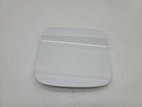 84199664 Gm 84199665 2016 - 2020 Buick Envision Oem Fuel Tank Door Paint U8624